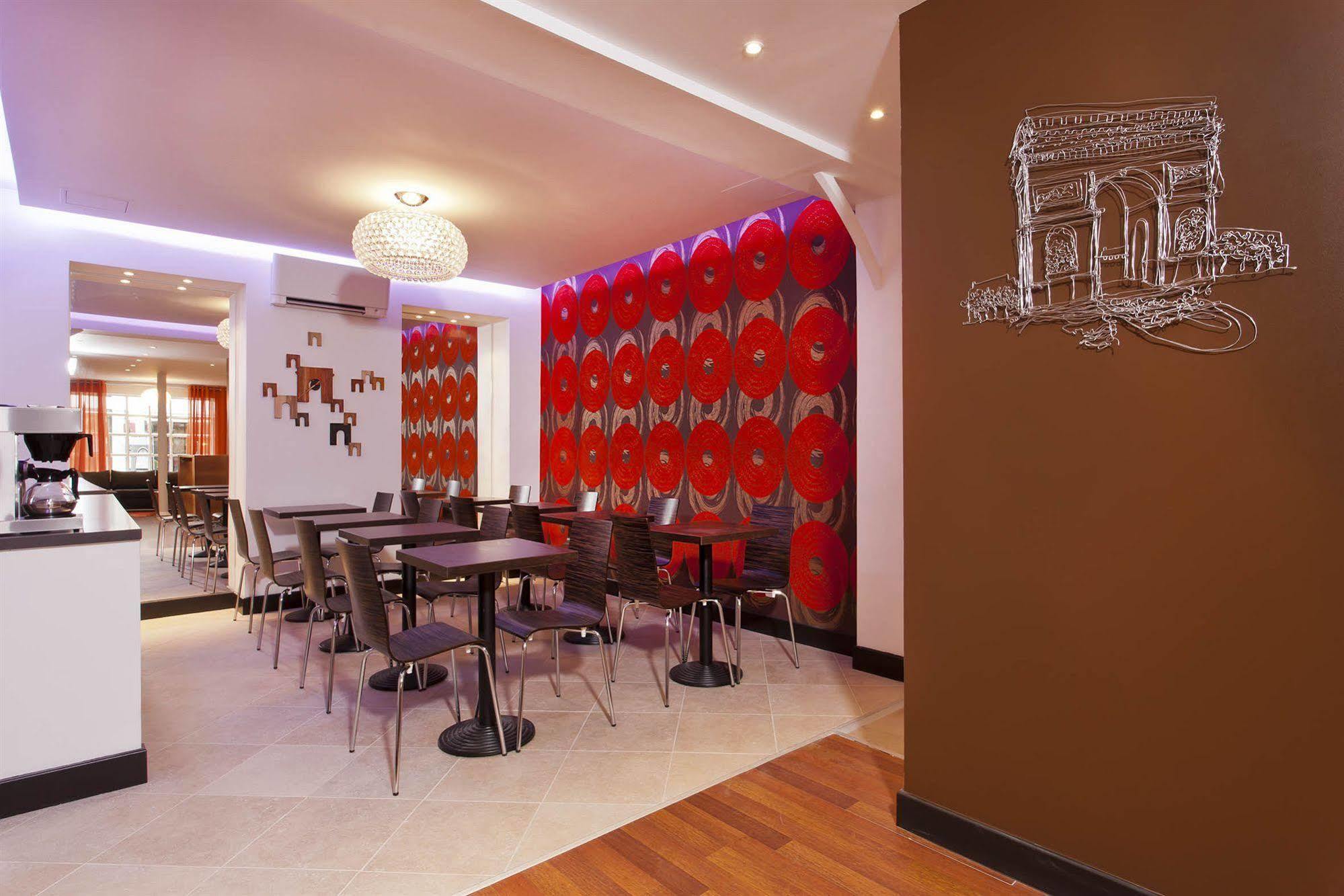 Hotel O.lysee Parijs